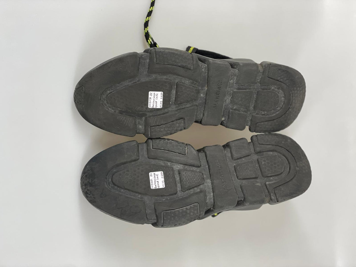 Balenciaga sneakers herr 43 SV13037