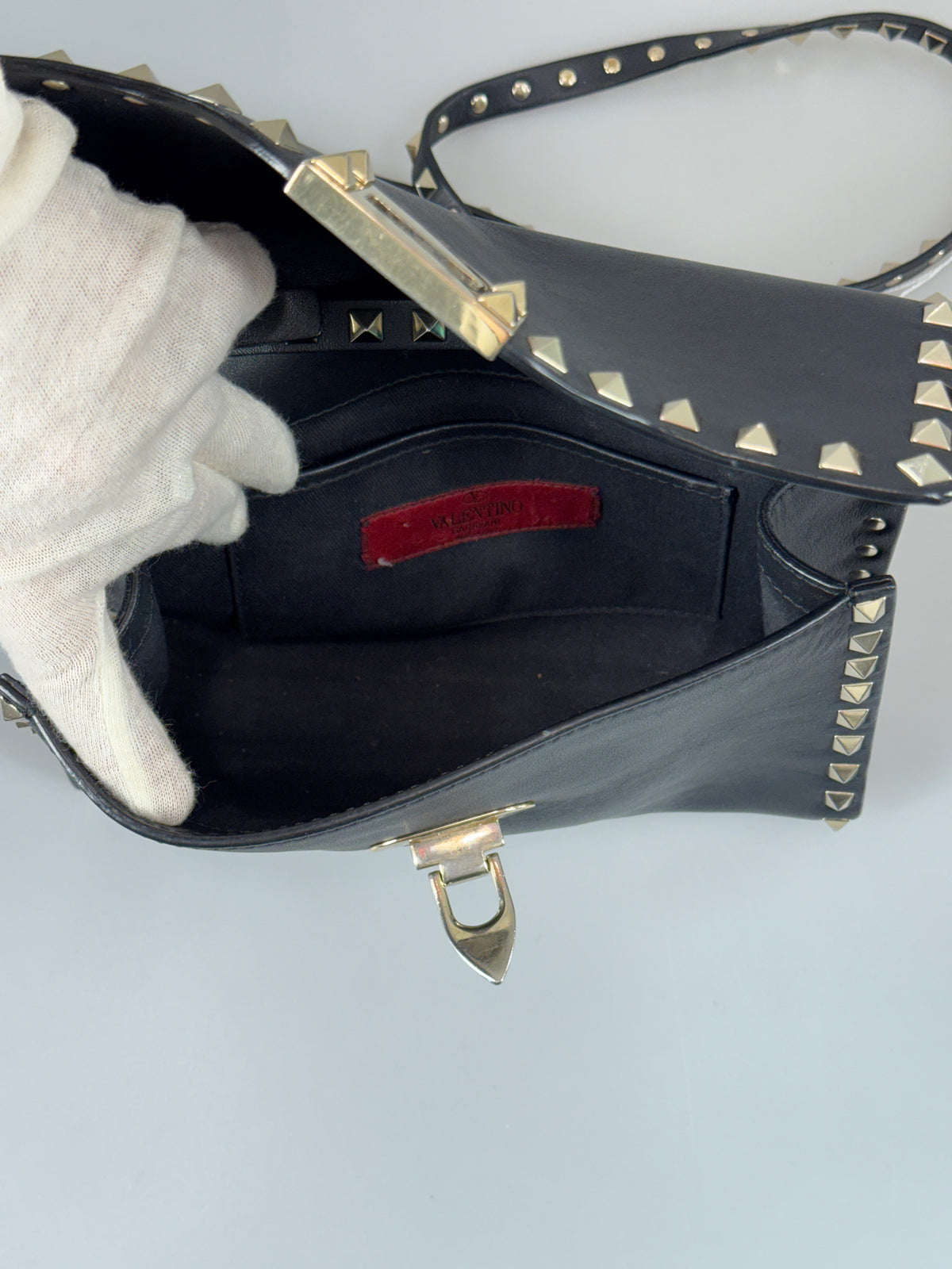 Valentino Garavani Rockstud flap SV16427