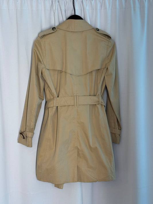 Burberry trenchcoat 38 SV16338