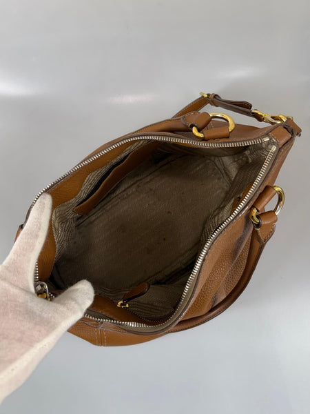 Prada Vitello Daino hobo väska SV15175