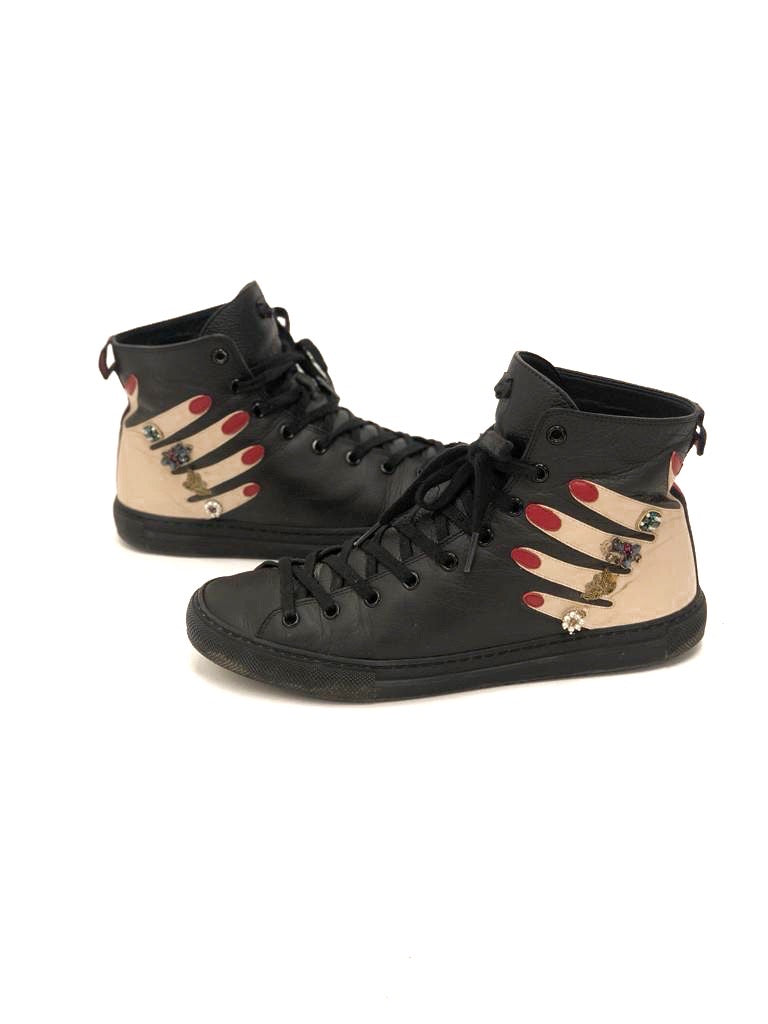 Gucci läder sneakers 38,5 SV5089