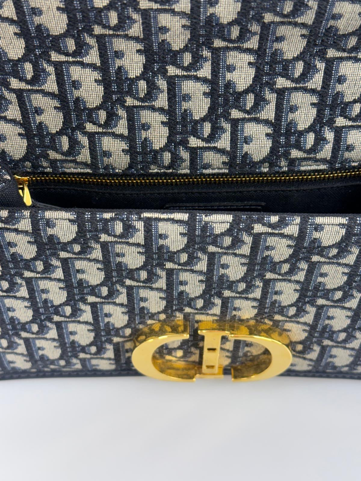 Christian Dior Oblique 30 Montaigne väska SV16190