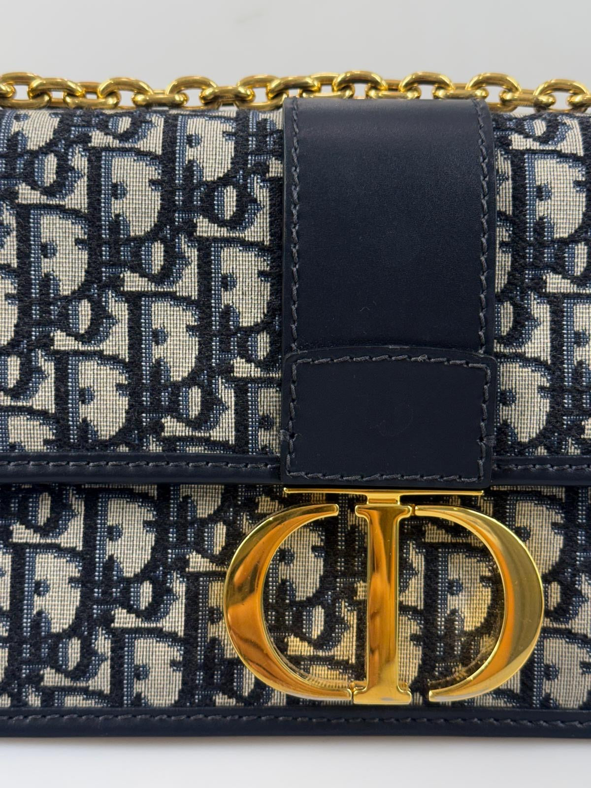 Christian Dior Oblique 30 Montaigne väska SV16190