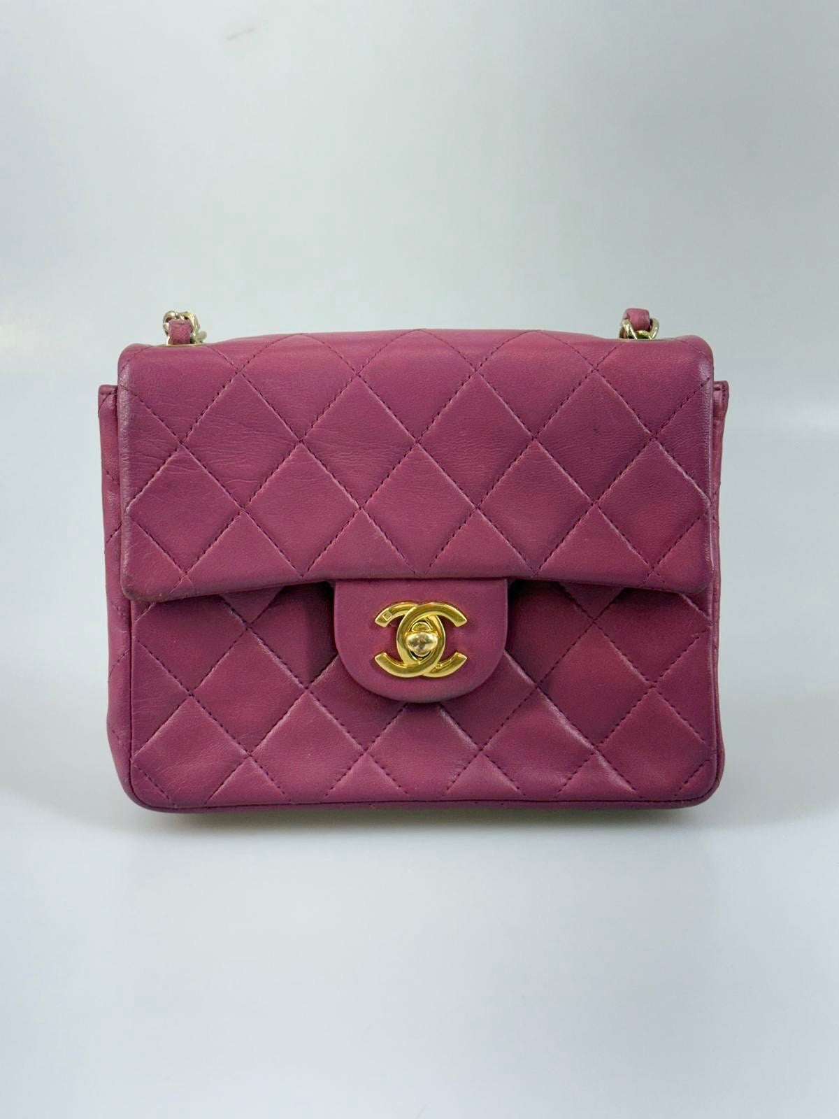 Chanel square flap väska SV15964