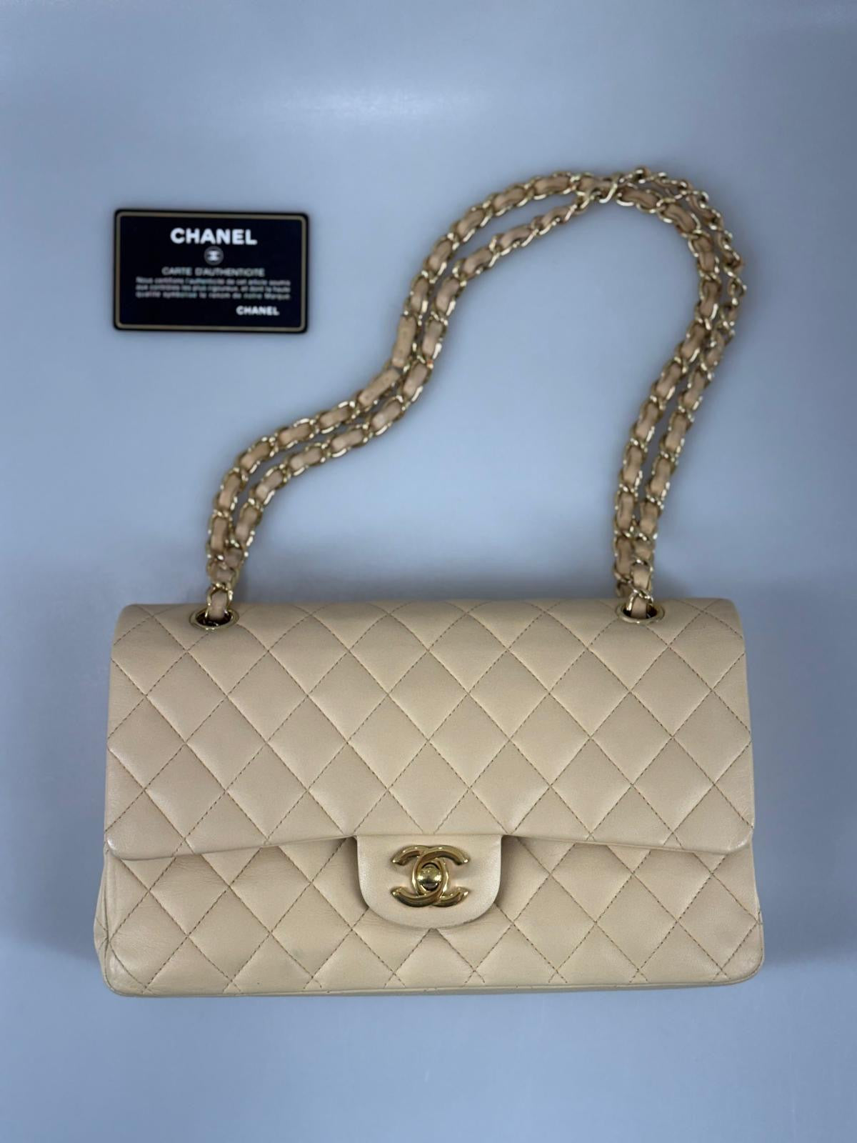 Chanel classic medium flap väska SV15962