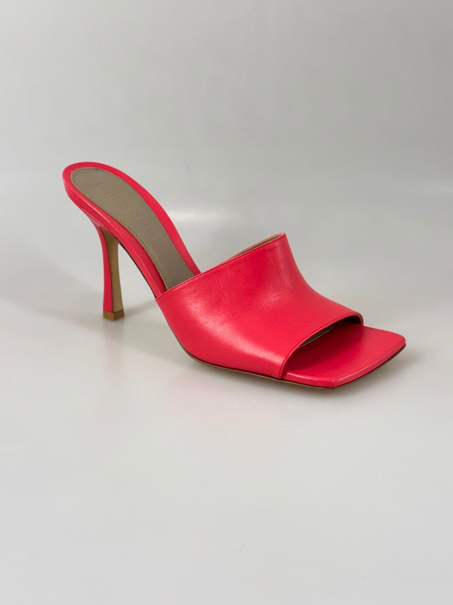 Bottega Veneta skor 39 SV16245