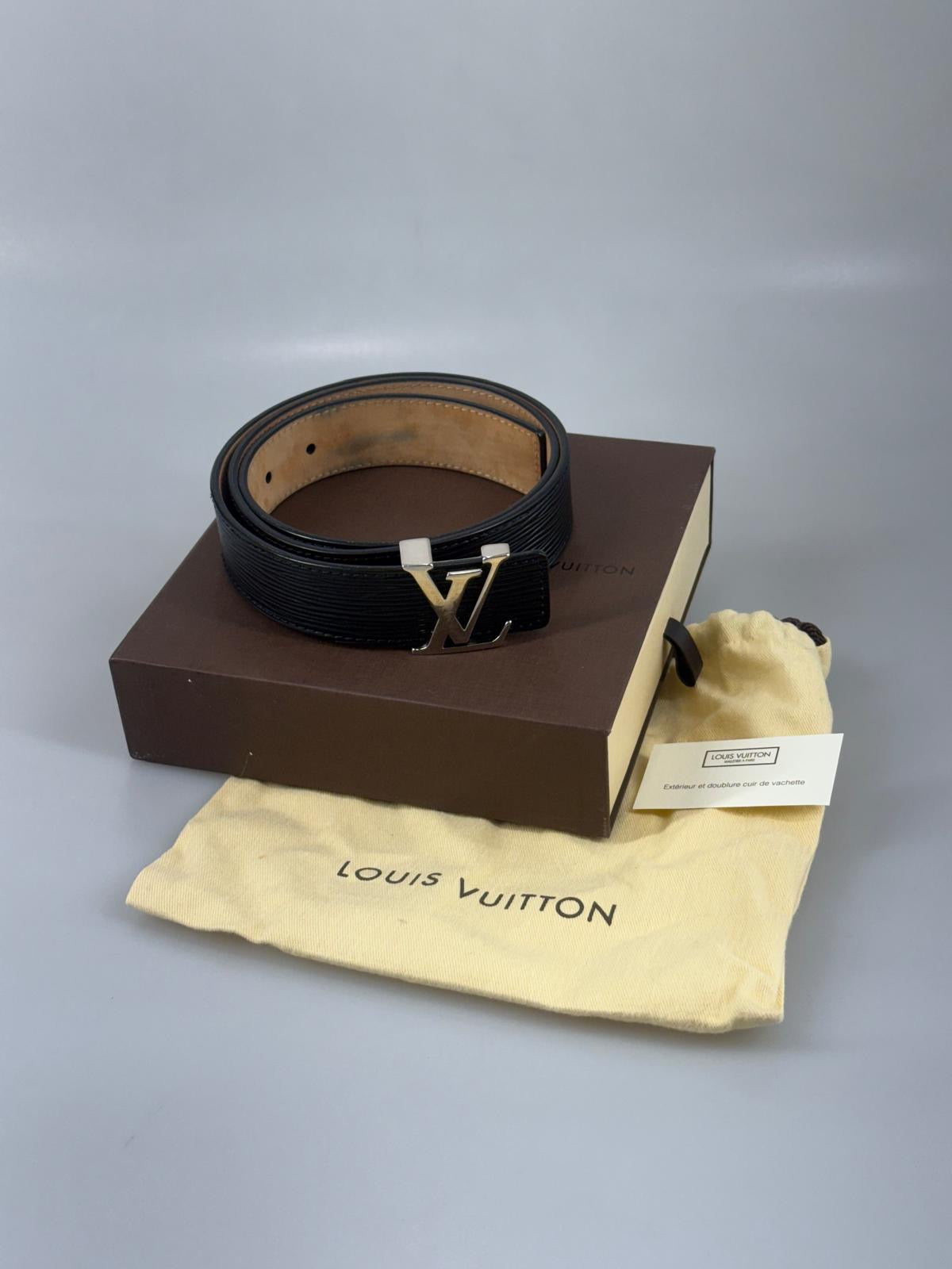 Louis Vuitton skärp epi 85 SV16033