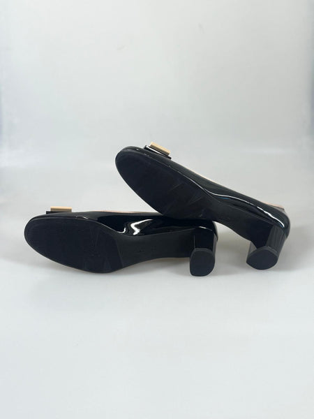 Salvatore Ferragamo pumps 41 SV15677