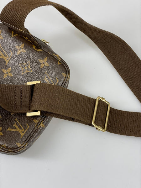 Louis Vuitton midjeväska SV13385