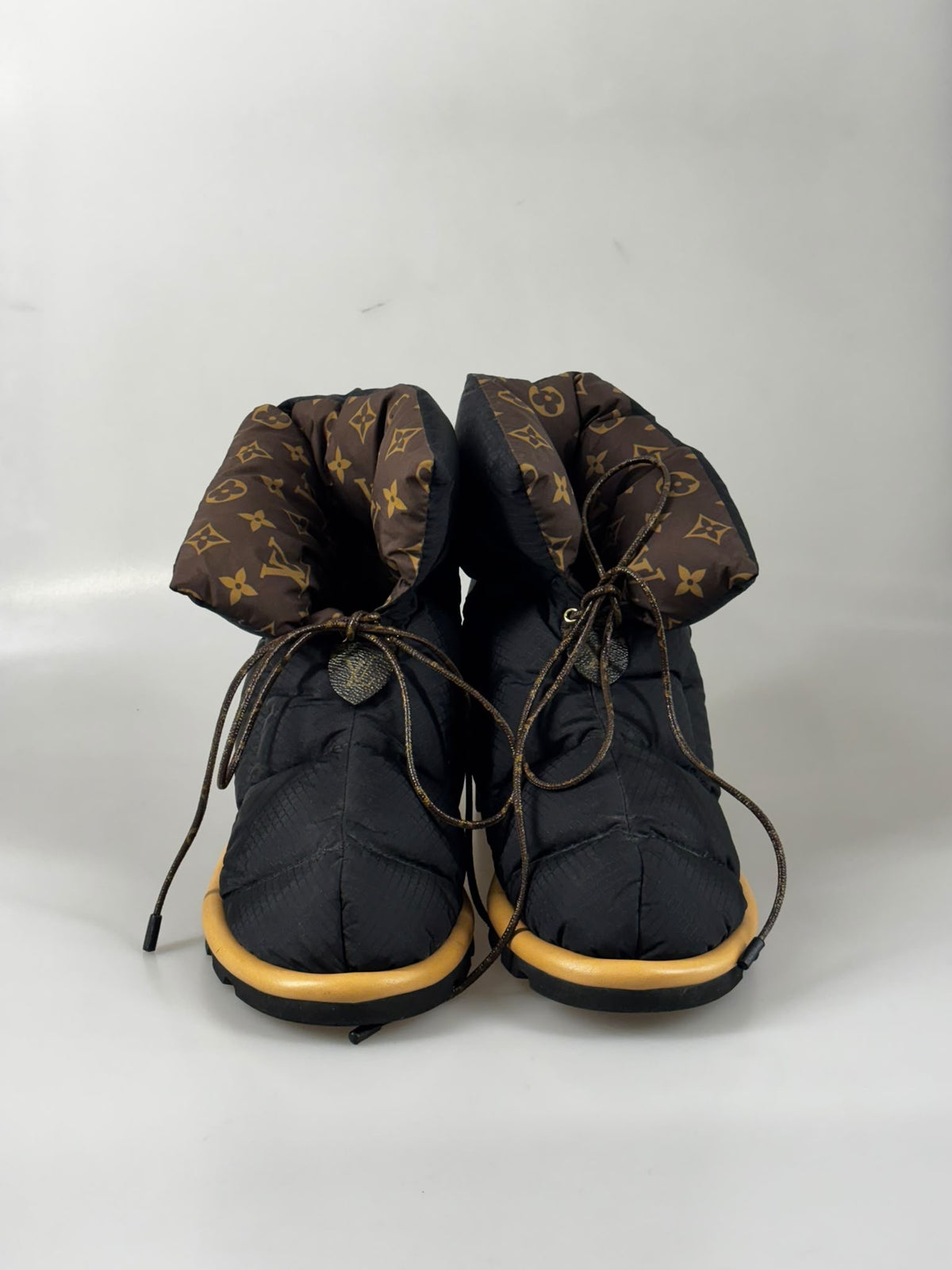 Louis Vuitton vinter boots 38 SV16532
