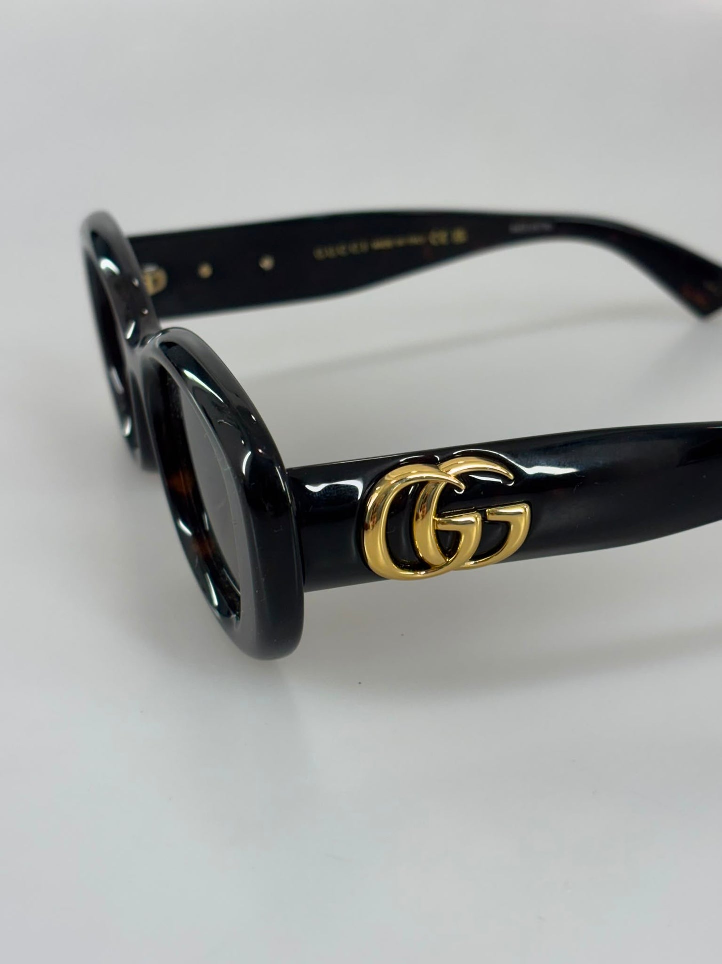 Gucci solglasögon SV16118