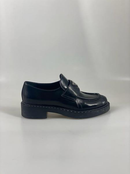 Prada loafers 38 SV11953