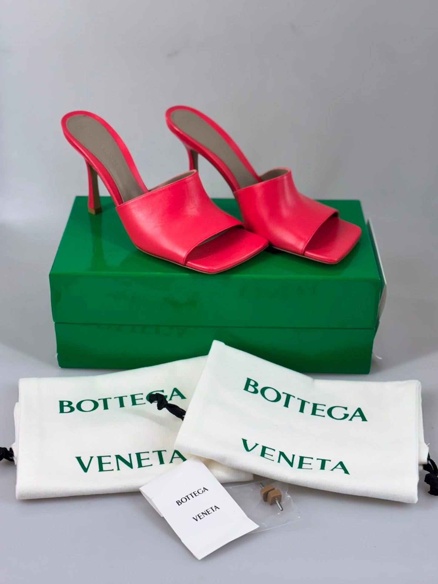 Bottega Veneta skor 39 SV16245