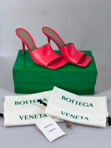 Bottega Veneta skor 39 SV16245