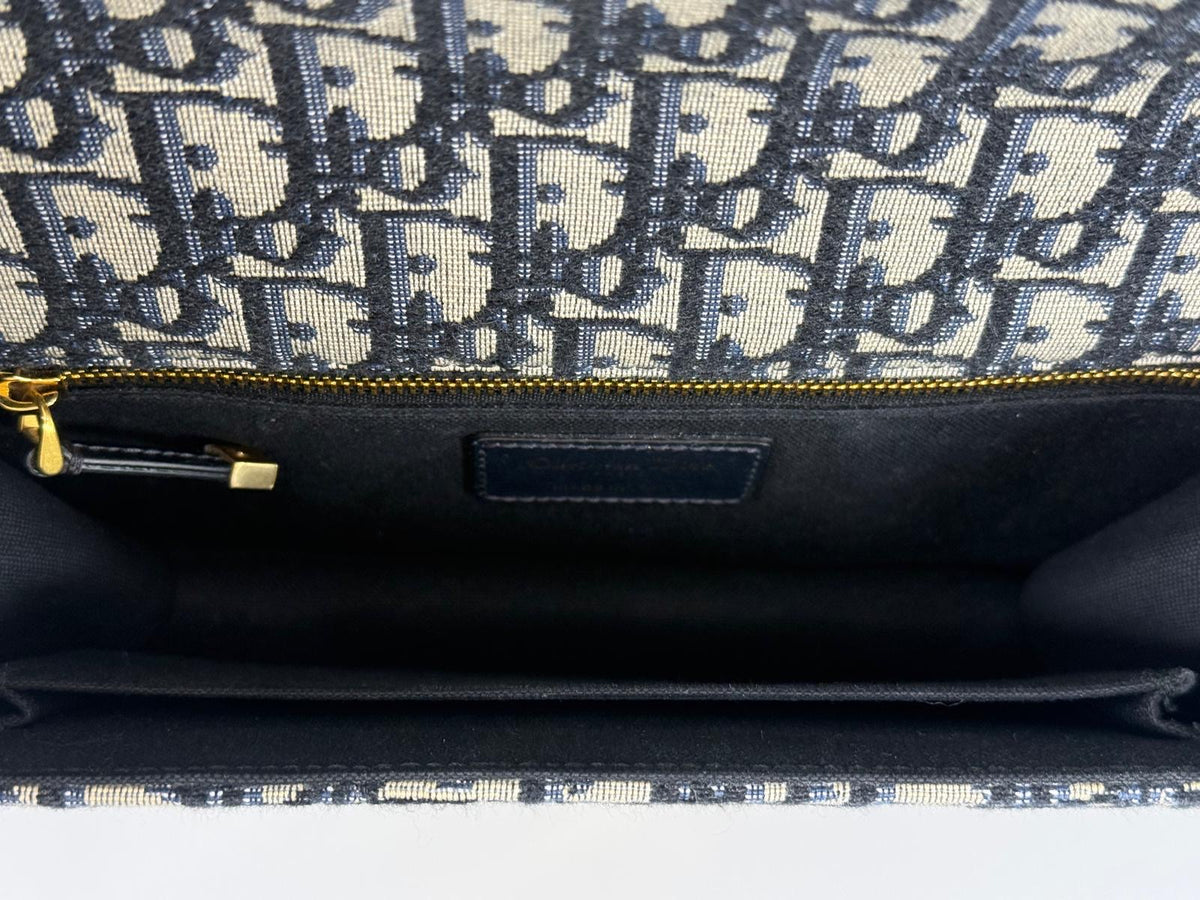 Christian Dior Oblique 30 Montaigne väska SV16190