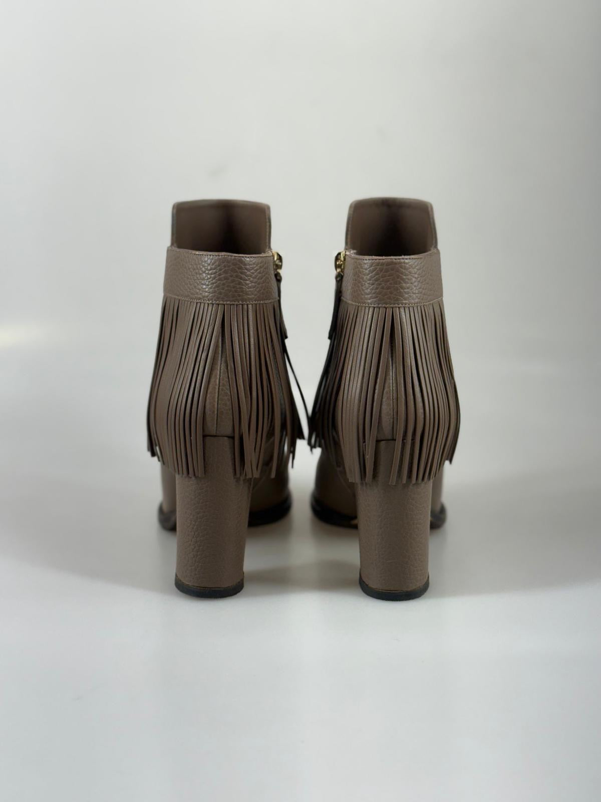 Valentino Garavani boots 39 SV15933