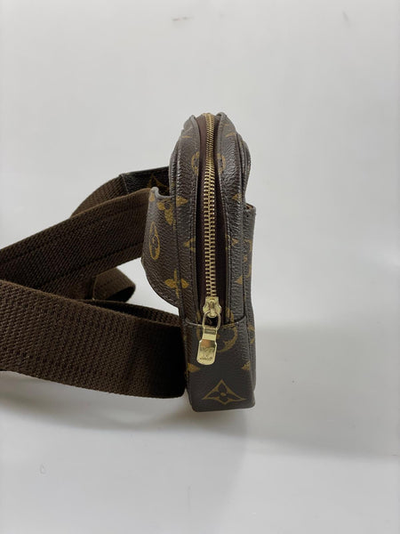 Louis Vuitton midjeväska SV13385