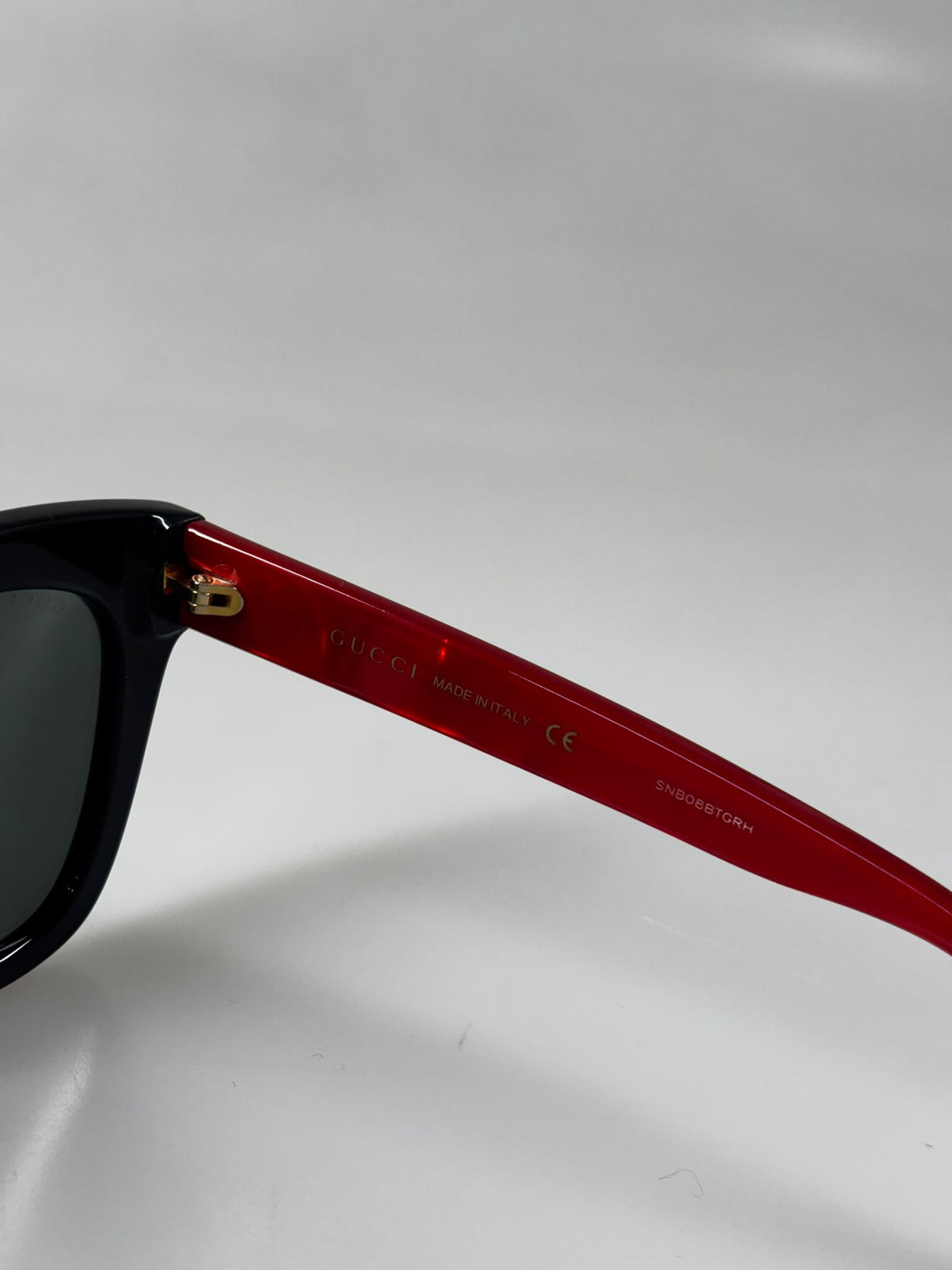Gucci solglasögon SV16429