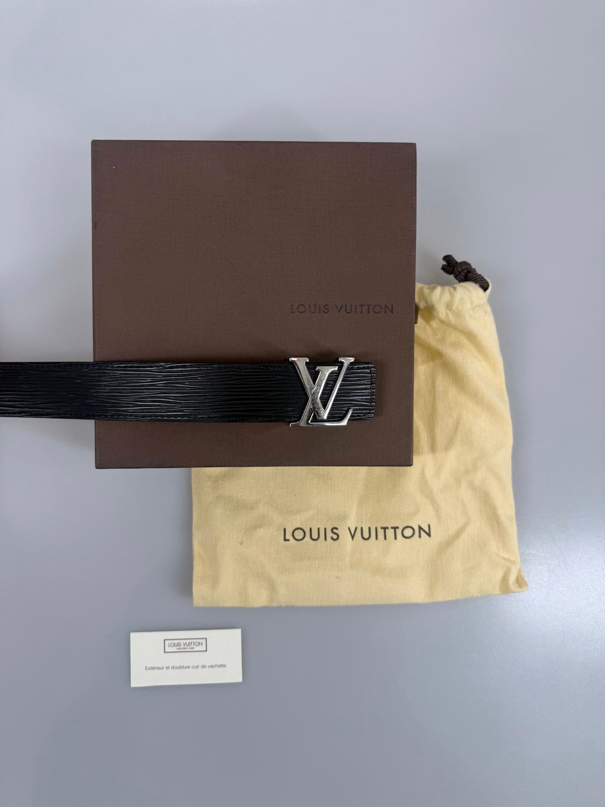 Louis Vuitton skärp epi 85 SV16033