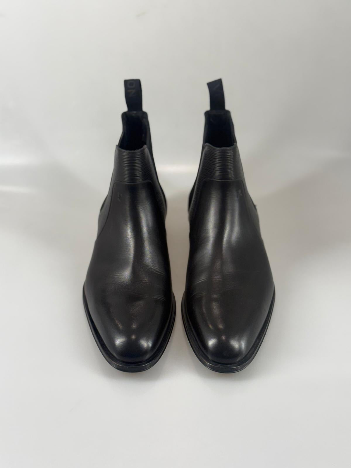 Louis Vuitton chelsea boot herr 44 SV15411