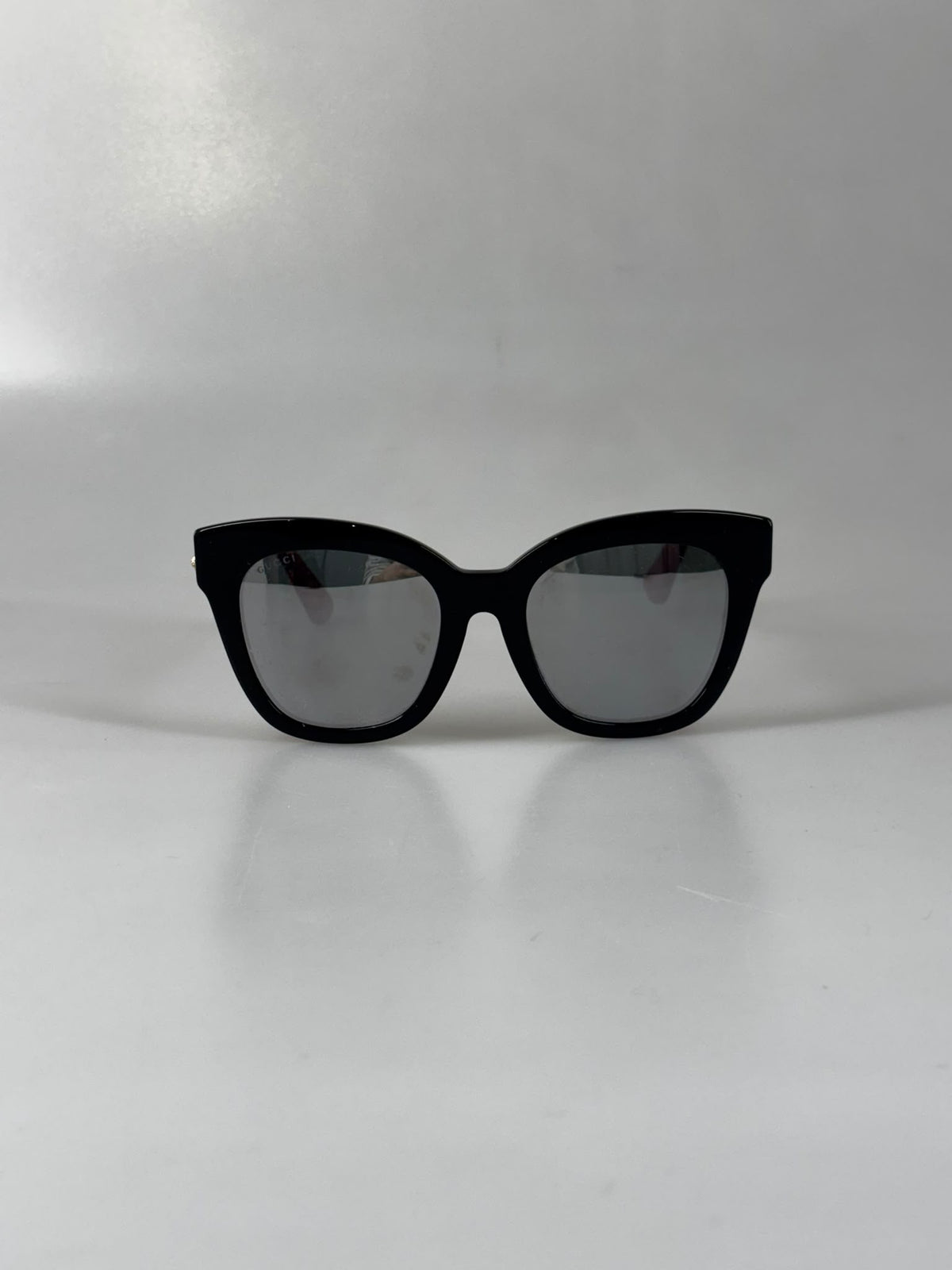Gucci solglasögon SV16429
