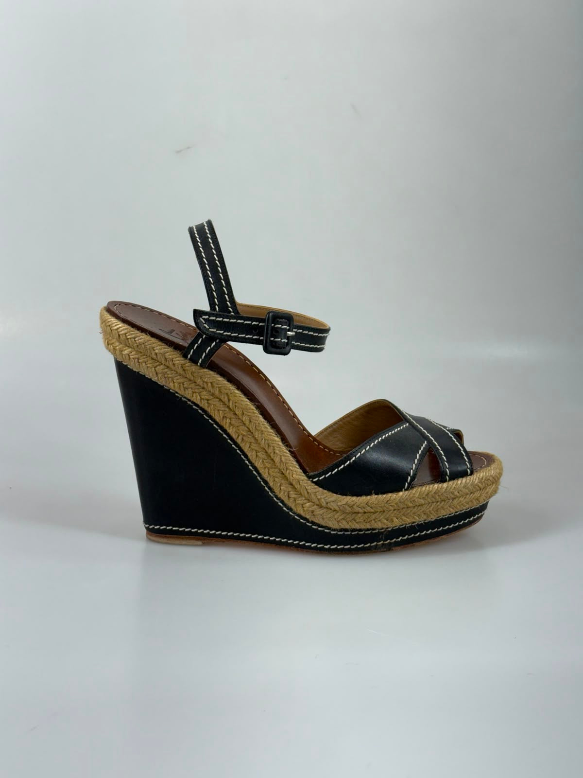 Christian Louboutin kilklackar 41 SV16153