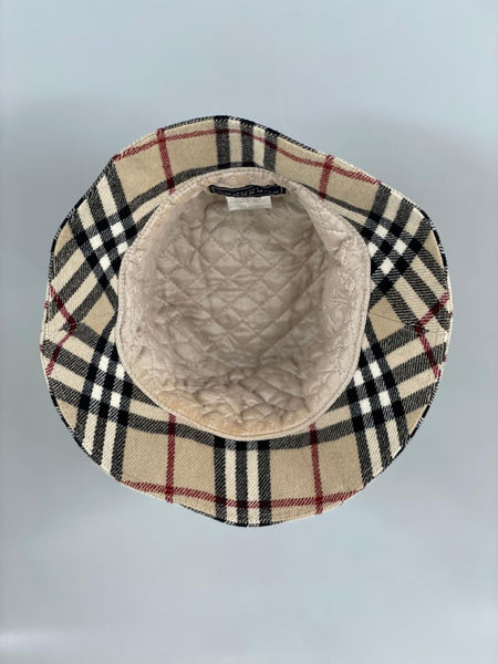 Burberry hatt SV13101