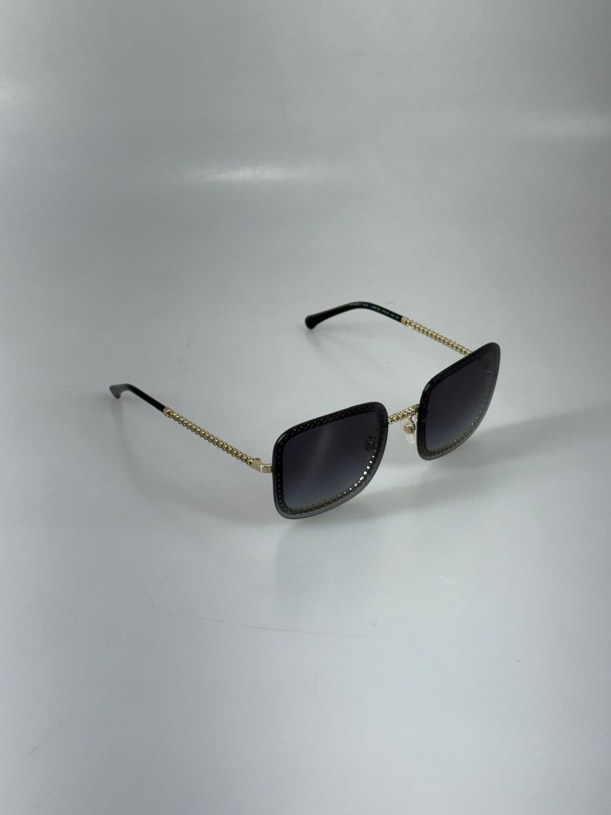 Chanel solglasögon SV16075
