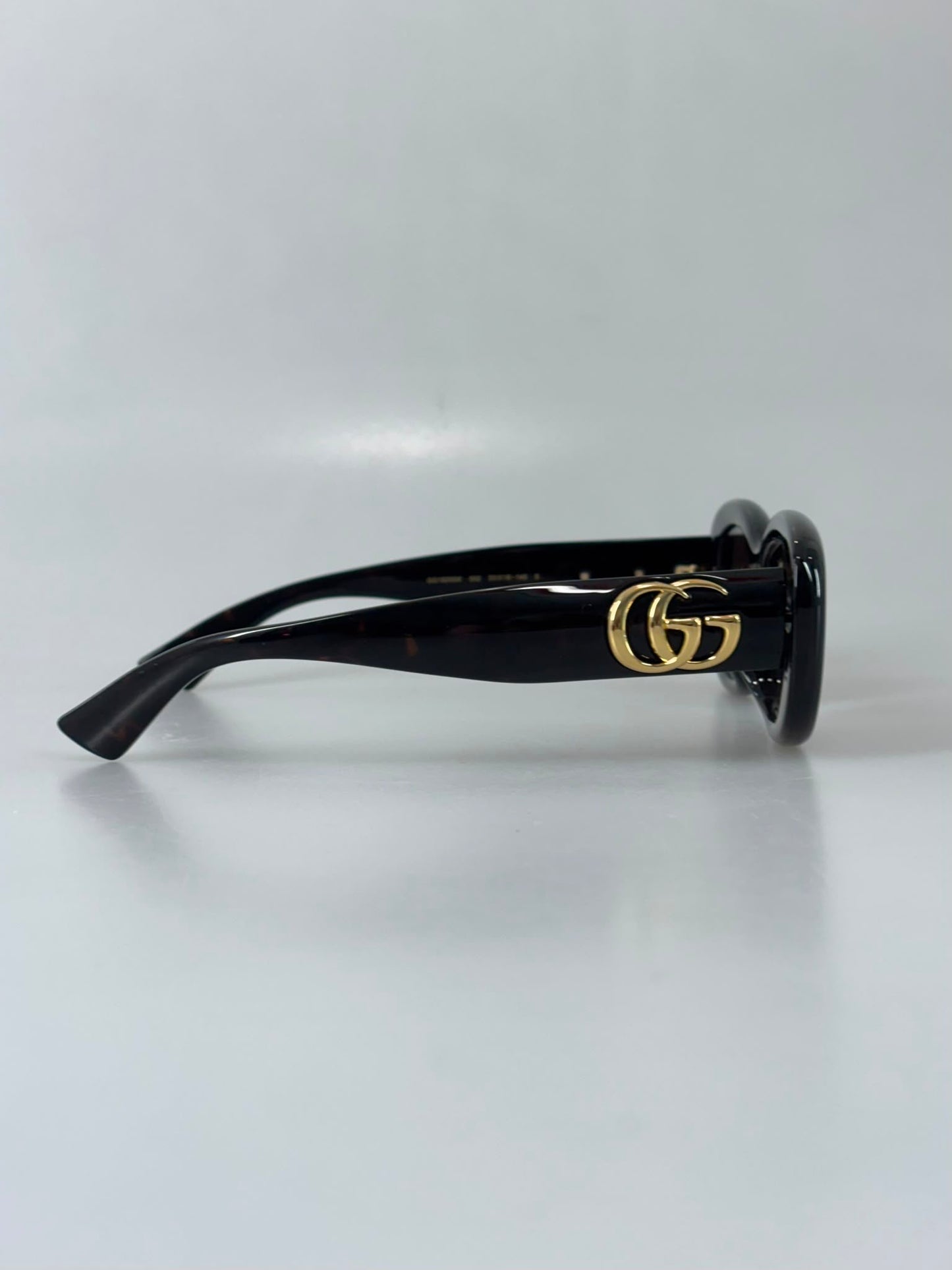 Gucci solglasögon SV16118