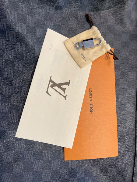 Louis Vuitton Eole Damier Graphite 65 SV13033