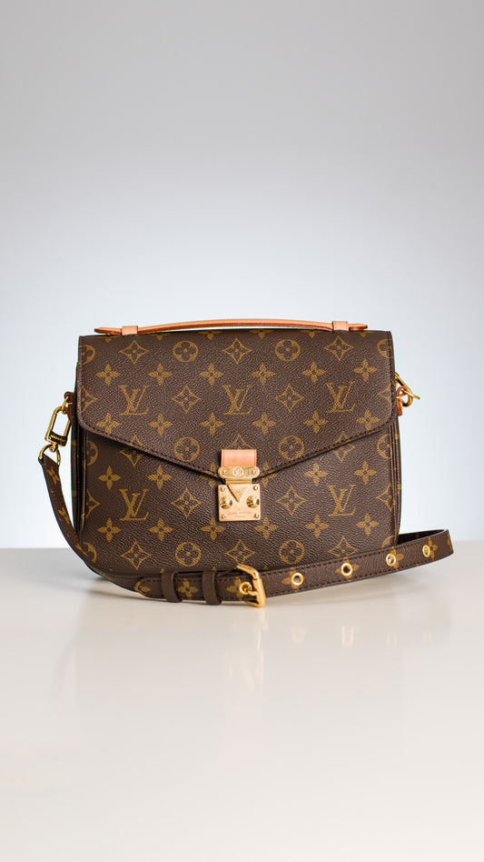 Louis Vuitton Pochette Métis MM väska SV15496