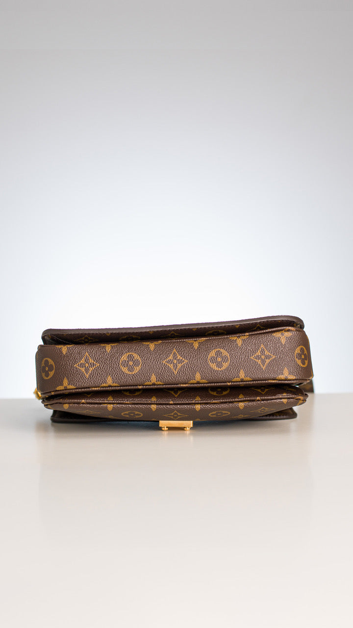 Louis Vuitton Pochette Métis MM väska SV15496