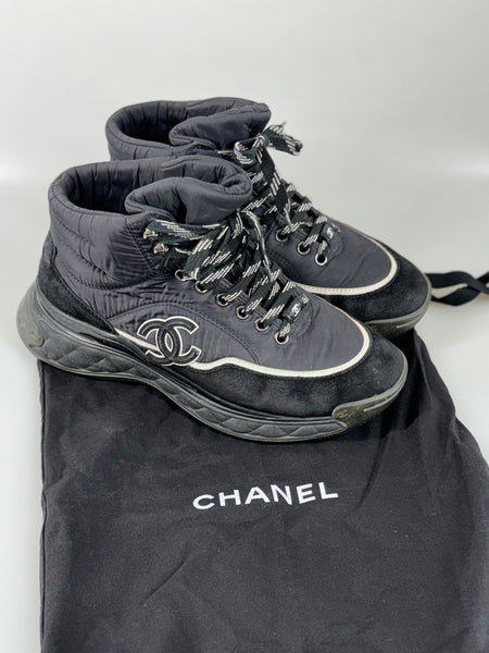 Chanel high top sneakers 38 SV13648