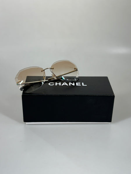 Chanel Solglasögon SV13666