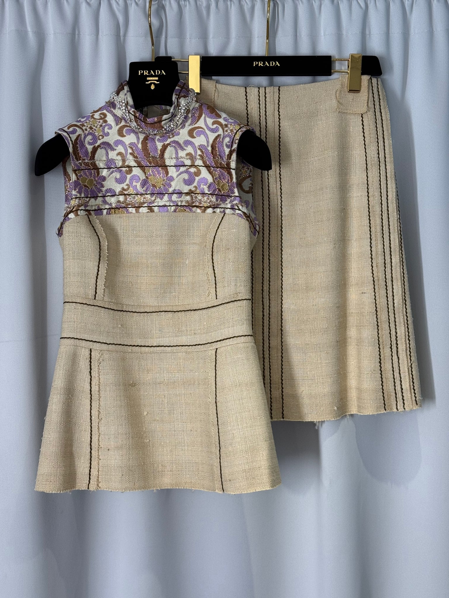 Prada dräkt topp + kjol 36 SV14859