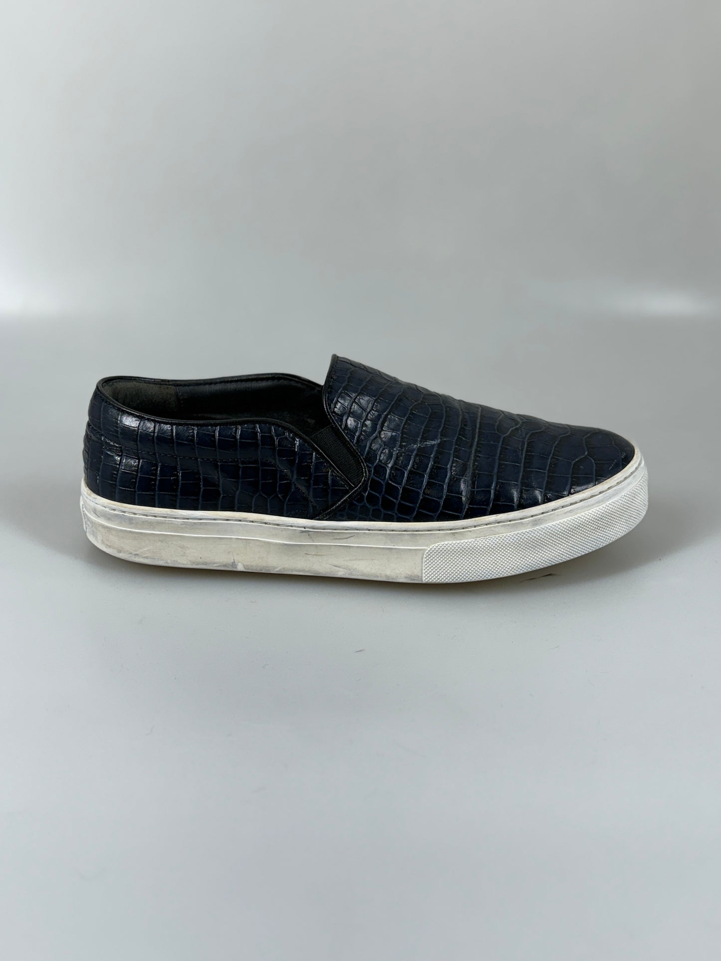 Celine slip on sneakers 40 SV11705