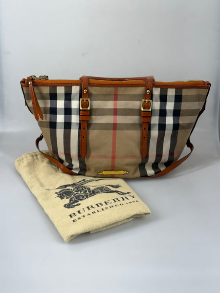 Burberry väska SV15233