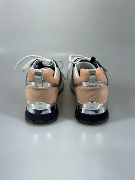 Louis Vuitton sneakers 36 SV15255