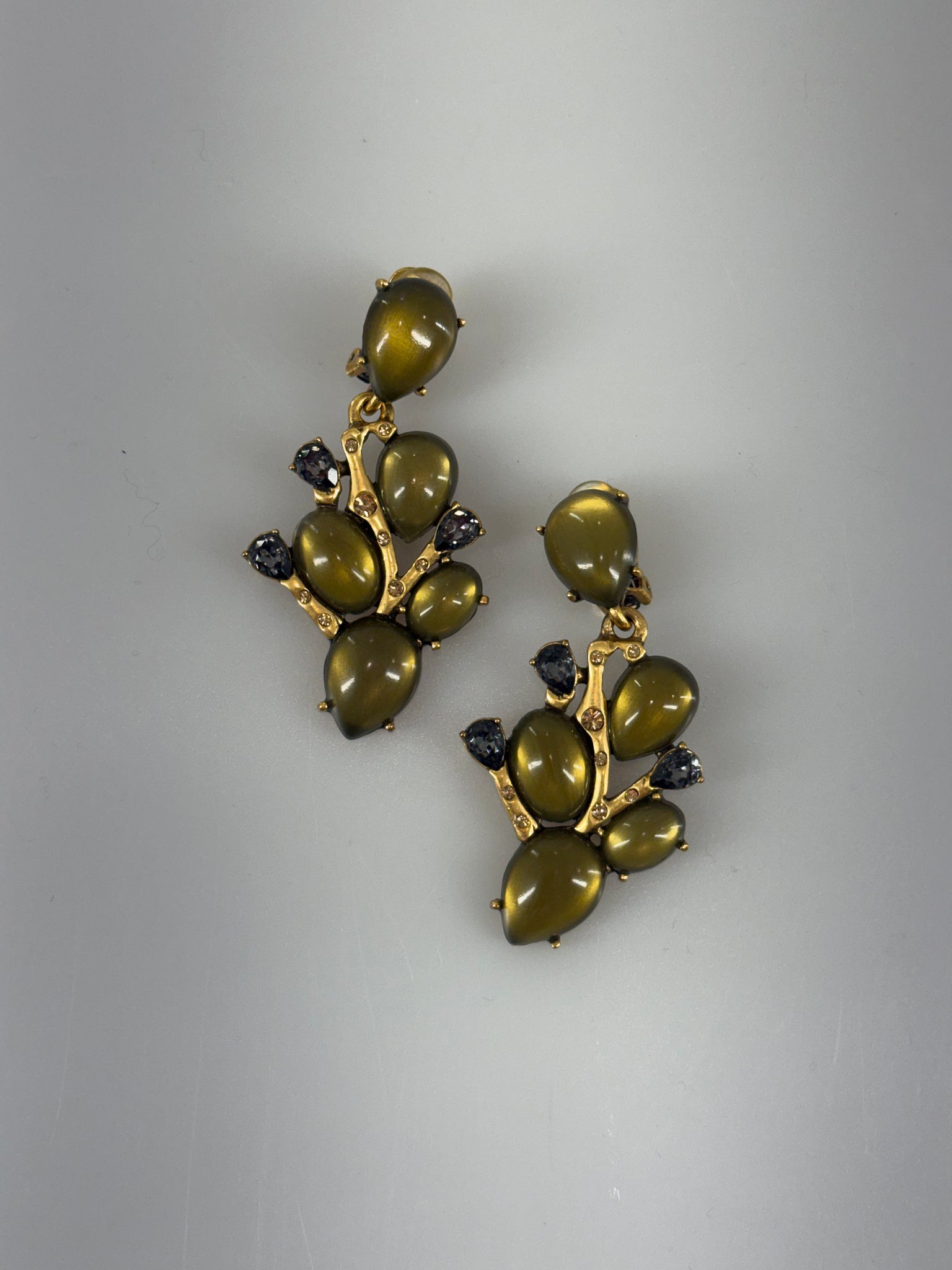 Oscar de la Renta clips örhängen SV15280