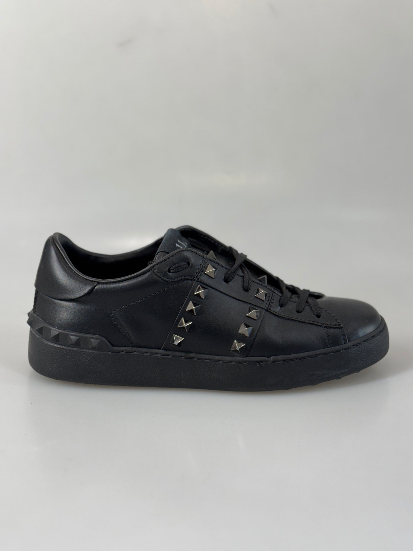 Valentino Garavani Rockstud sneakers 37 SV15867