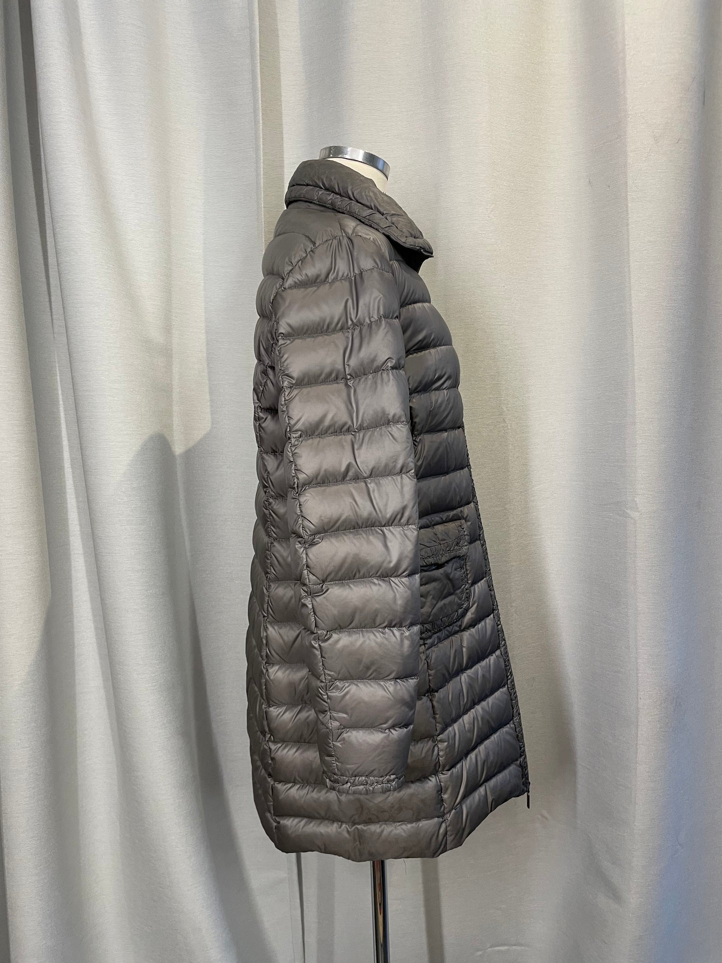 Moncler Dunjacka stl 4 SV11788