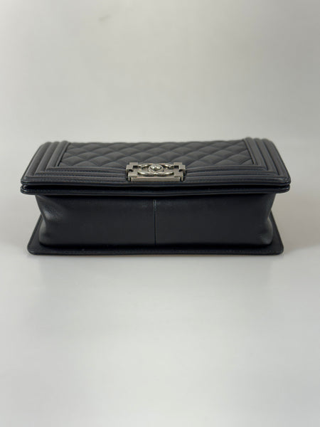 Chanel Boy väska SV15844