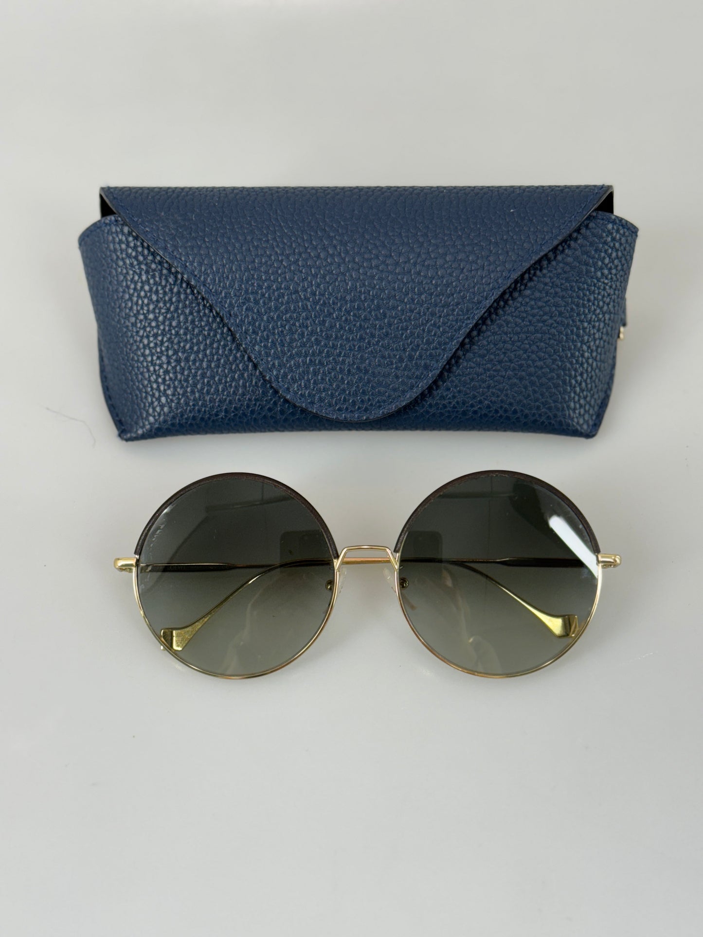 Loewe solglasögon SV14092
