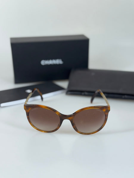 Chanel solglasögon SV14154