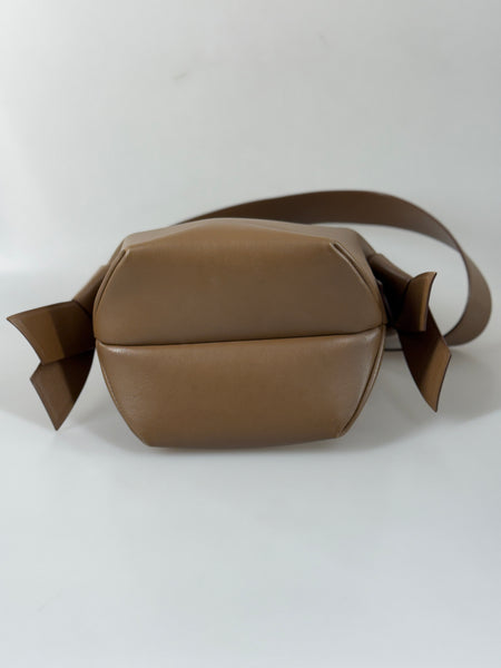 Acne Studios Musubi väska SV15835
