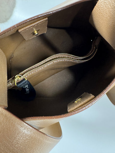 Acne Studios Musubi väska SV15835