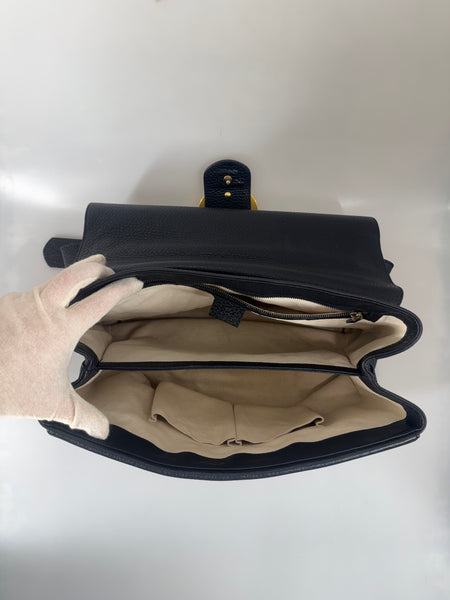 Gucci GG Marmont M väska SV15450