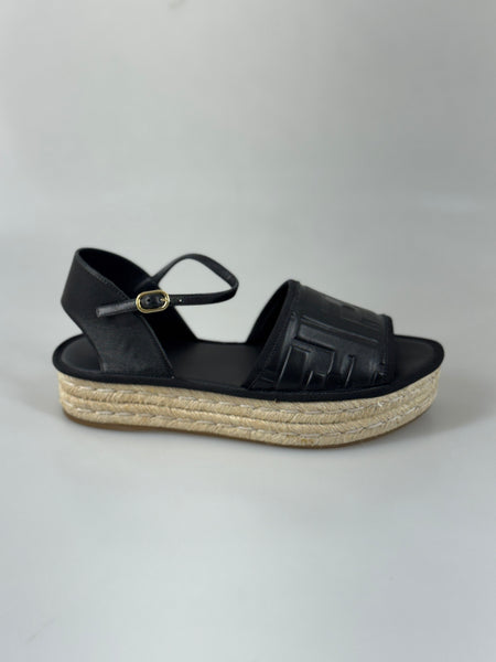 Fendi sandaler 38 SV15888