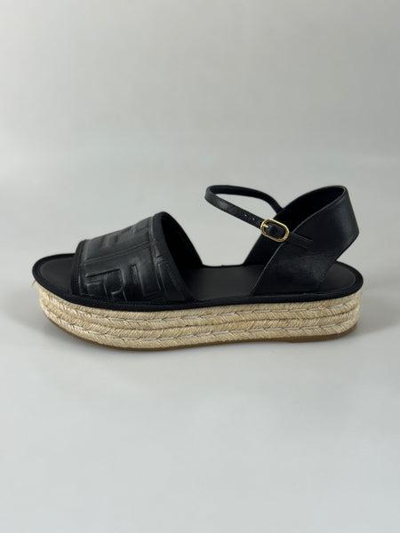 Fendi sandaler 38 SV15888