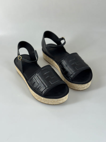 Fendi sandaler 38 SV15888